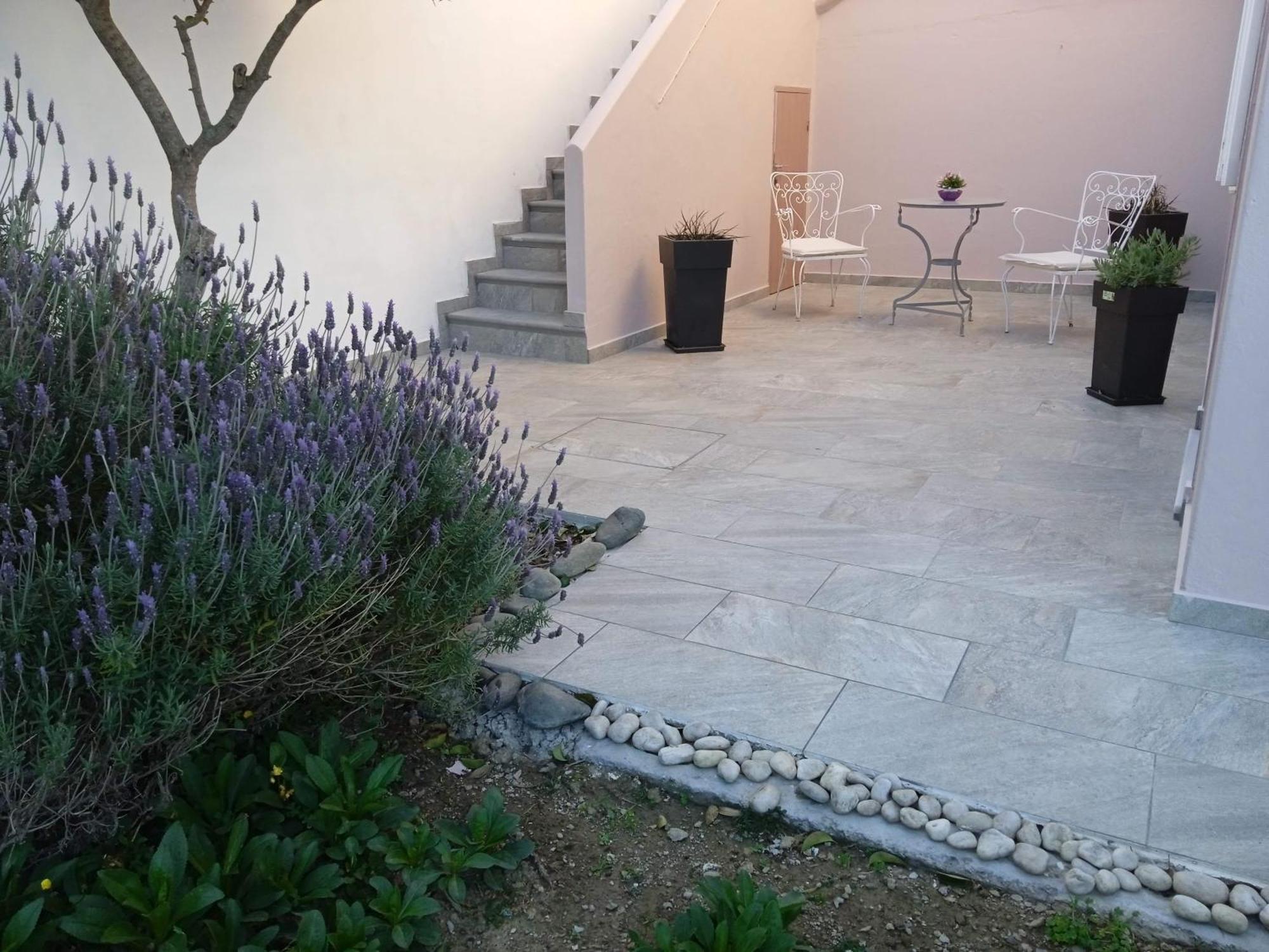 Andros Lighthouse Apartments Mesaria (Andros) Exterior foto